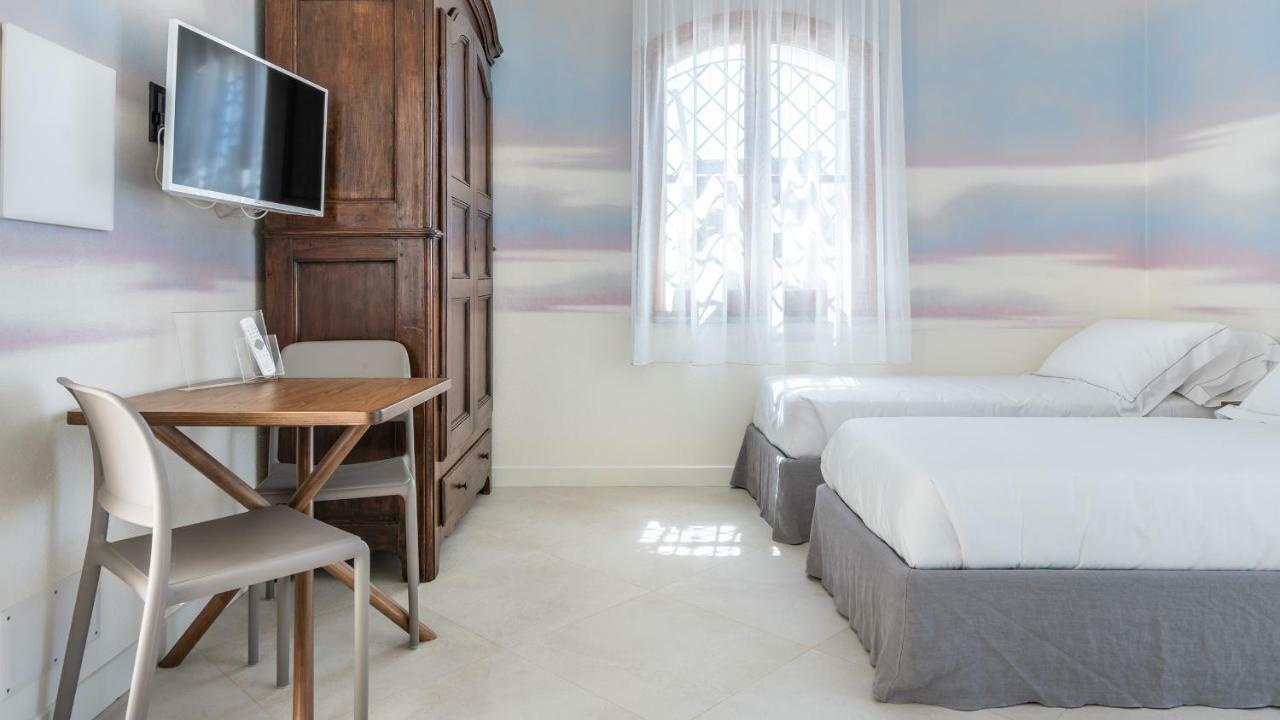 Italianway - Locanda Della Meridiana Pula Luaran gambar